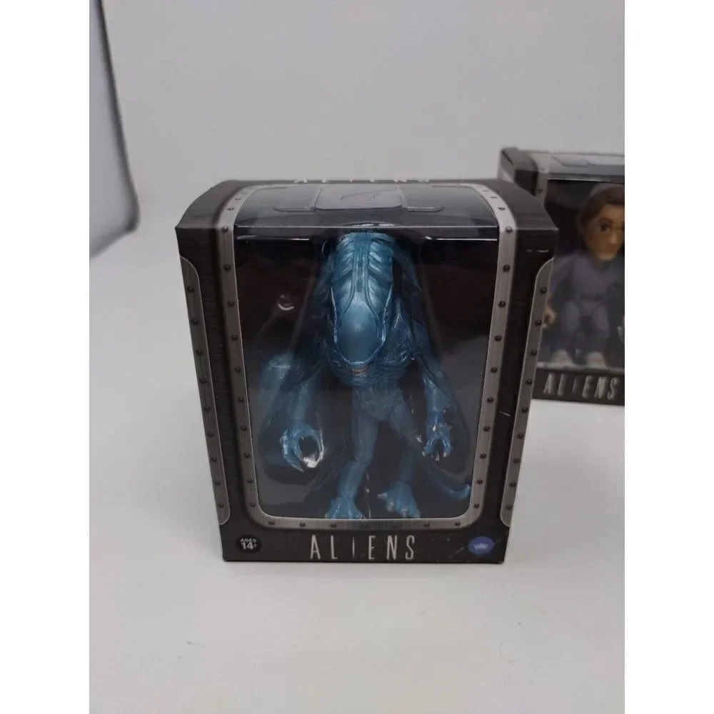 Aliens Movie Figures 3.2 inch Loyal Subjects Blue Alien Bishop Hudson Lot of 3